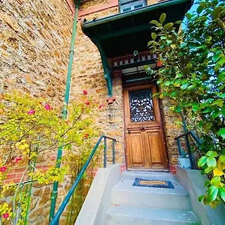 Casa vacanze Maison 120 M, 5 , Jardin, Parking, 15min De Paris Vitry-sur-Seine