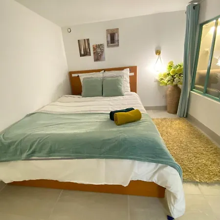 Maison 120 M, 5 , Jardin, Parking, 15min De Paris Vitry-sur-Seine